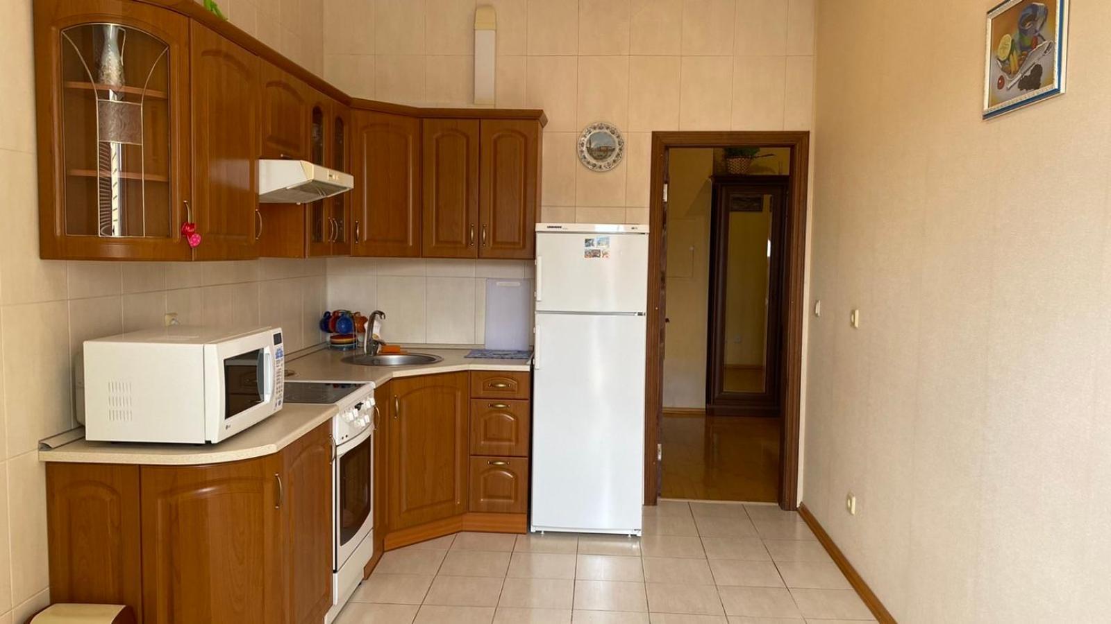 Comfortable Apartment On The Obolon Kiev Bagian luar foto