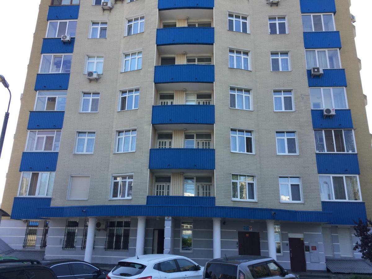 Comfortable Apartment On The Obolon Kiev Bagian luar foto